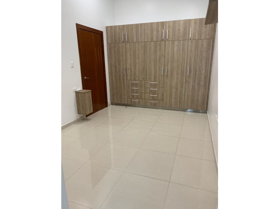 Se Vende casa en altos de panama $ 950K — foto 4