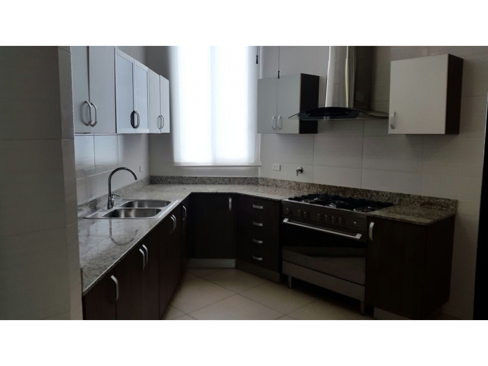 Alquilo Elegante apartamento en Costa del Este — foto 6