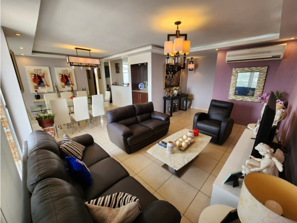 Alquilo Hermoso apartamento amoblado en la loma de Hato pintado — foto 3