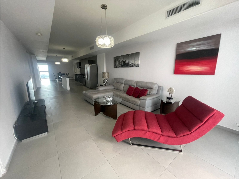 SE VENDE APARTAMENTO AMOBLADO EN AV. BALBOA