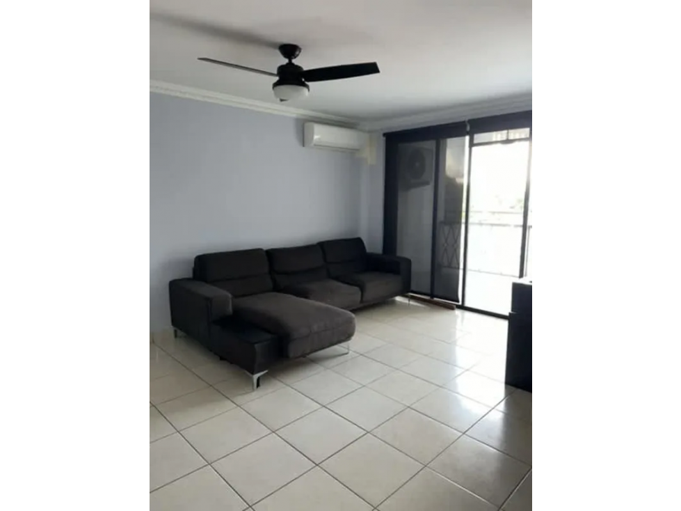 SE VENDE APARTAMENTO EN LA 12 DE OCTUBRE