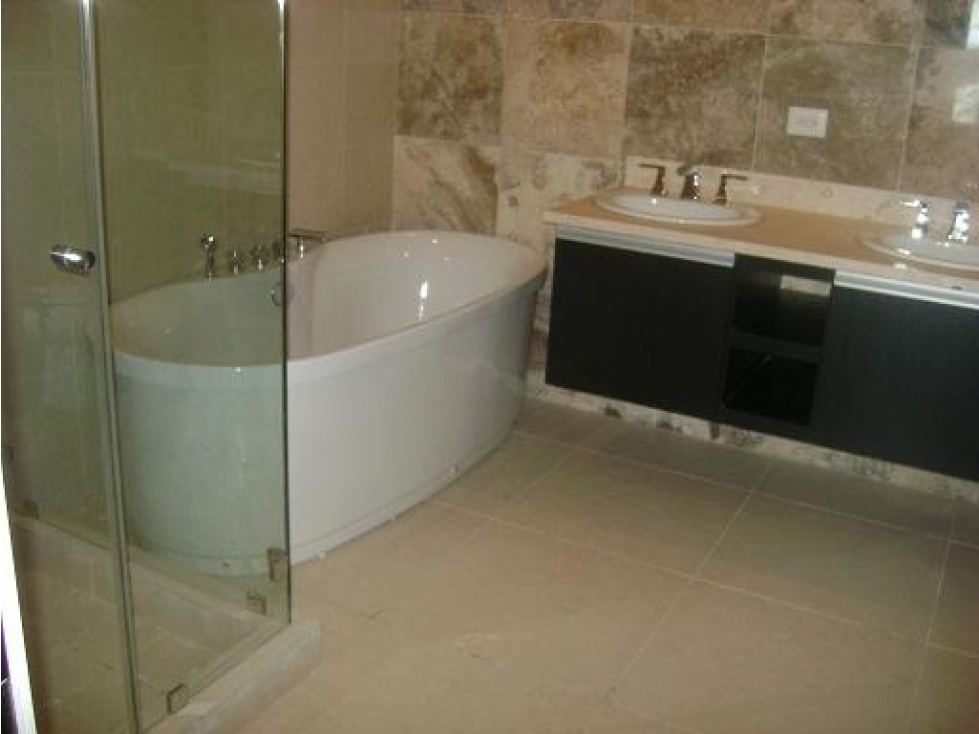 Venta o Alquiler Apartamento Amueblado en Avenida Balboa — foto 4