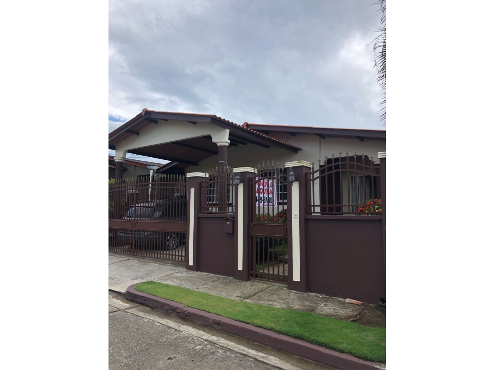 VENTA DE CASA EN VILLA ZAITA