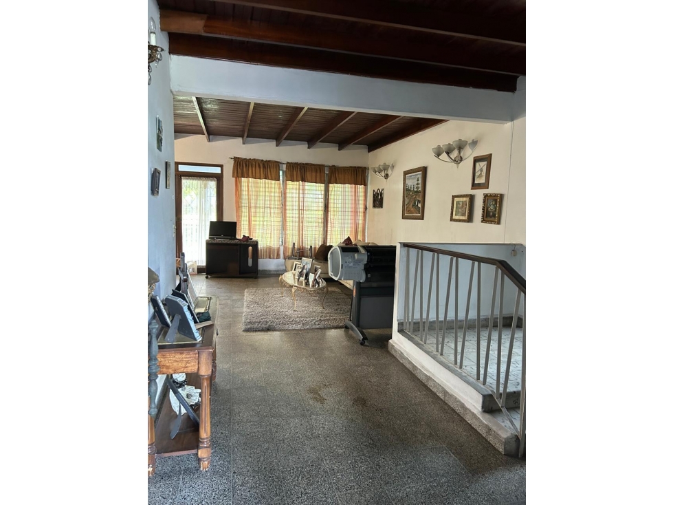 Se vende casa en Los Ángeles, Betania