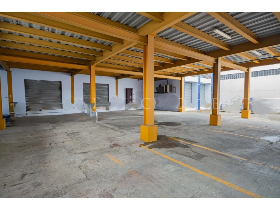 Se Vende OfiBodega en Costa Del Este — foto 4