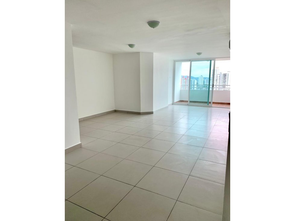 Se vende o se alquila apartamento en Vía Porras 126m2 $1300