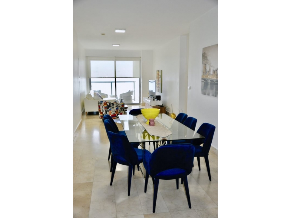 Alquilo apartamento en avenida balboa finamente amoblado vista al mar