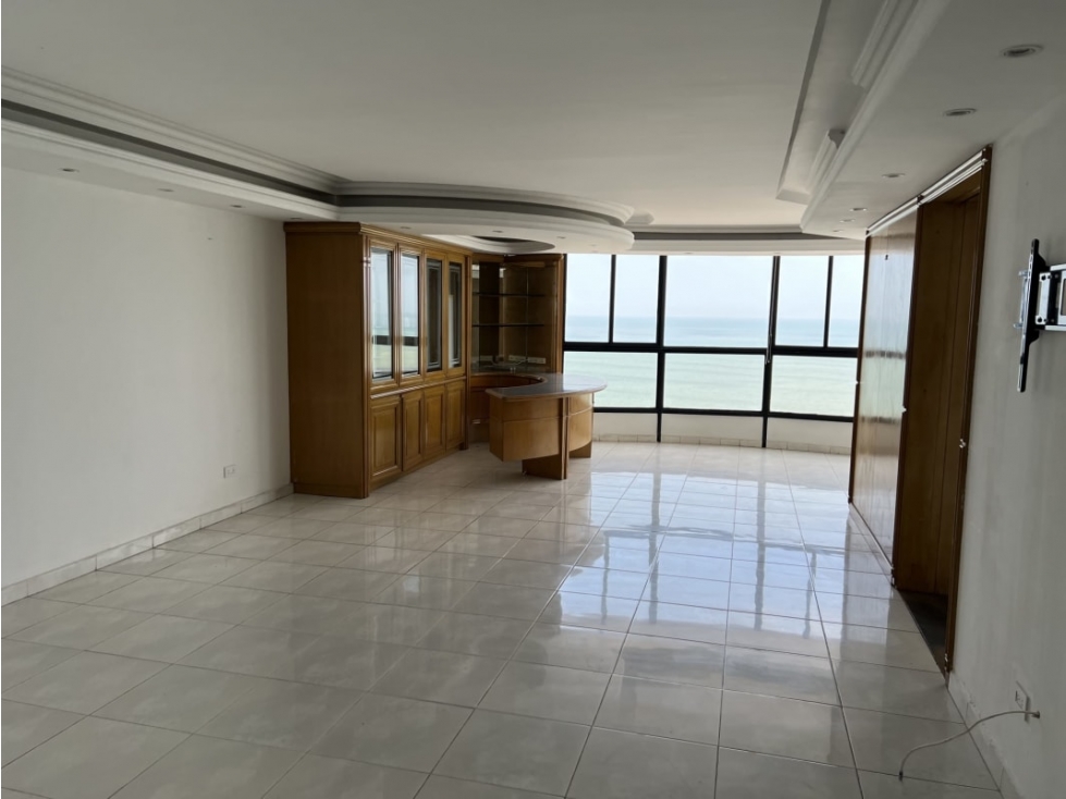 ALQUILO O VENDO super espacioso apartamento en paitilla — foto 2