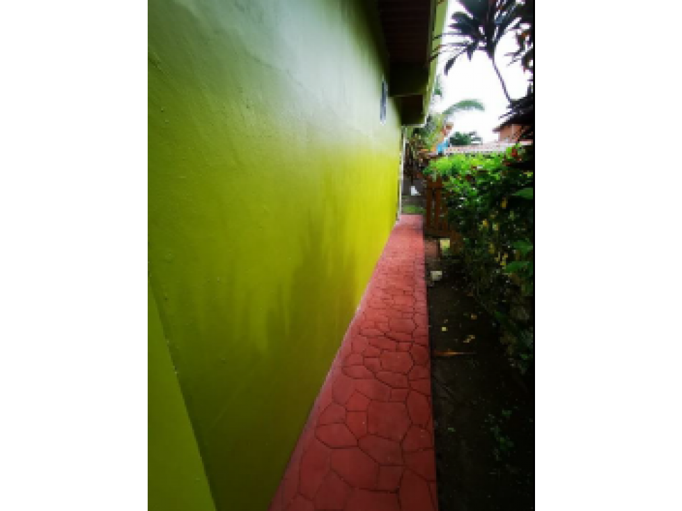 SE VENDE Casa en Maria Chiquita Colón — foto 4