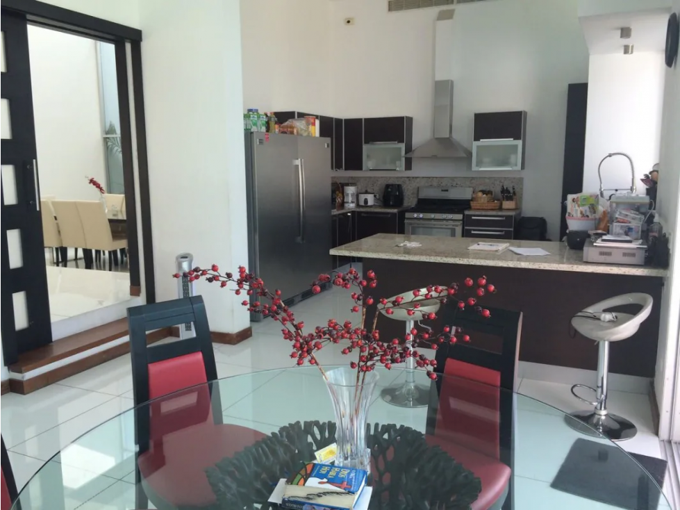 Se vende casa en Altos del Golf $750,000 AM — foto 5