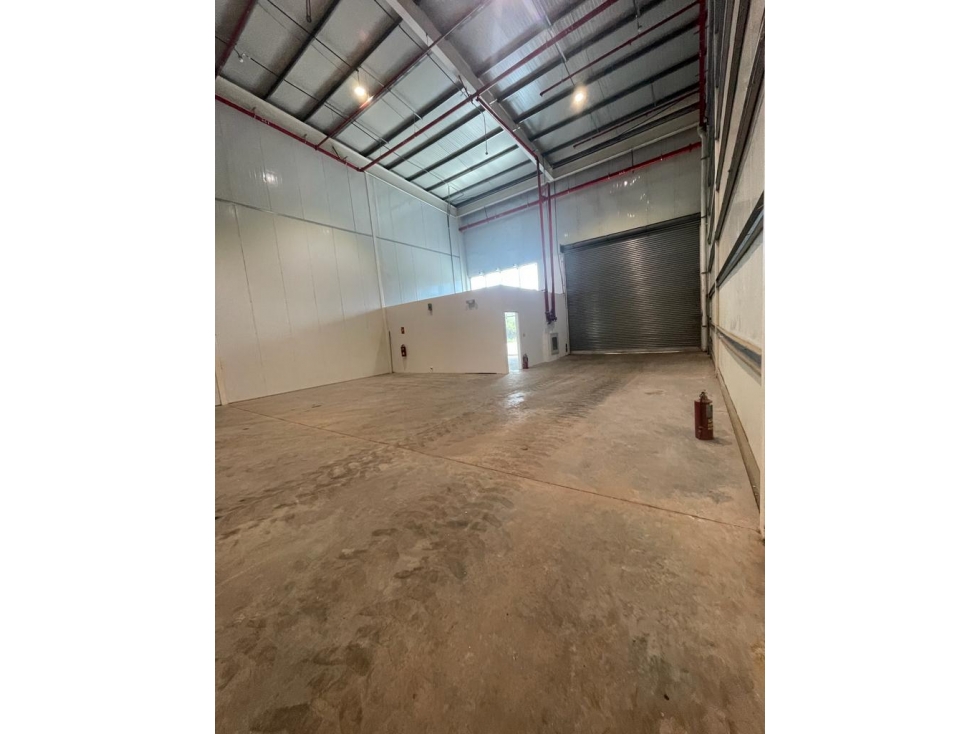 Se Alquila Galera en Tocumen 450 Mtrs — foto 2