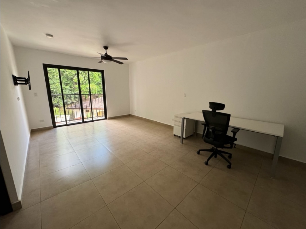 SE ALQUILA APARTAMENTO LINEA BLANCA EN CLAYTON