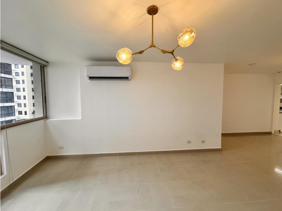 SE VENDE APARTAMENTO RECIEN REMODELADO EN SAN FRANCISCO — foto 3