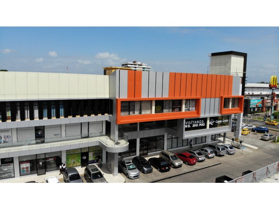 Se alquilan locales en Plaza Panama Oeste $18