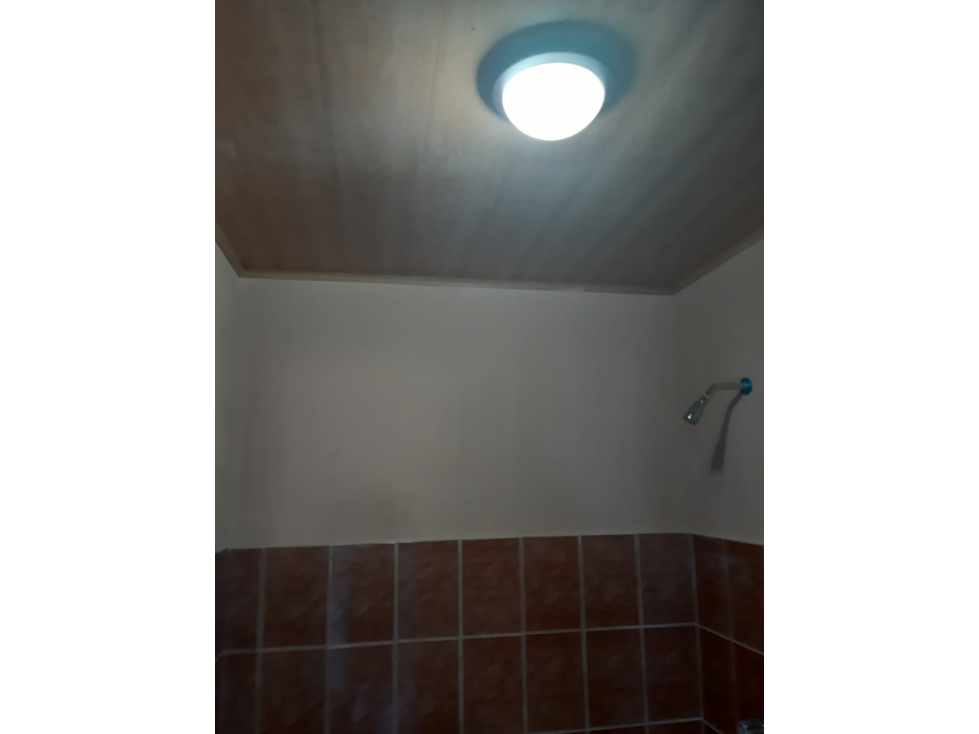 Se alquila galera en Via Transistmica 300 Mts $ 1,700 - 3