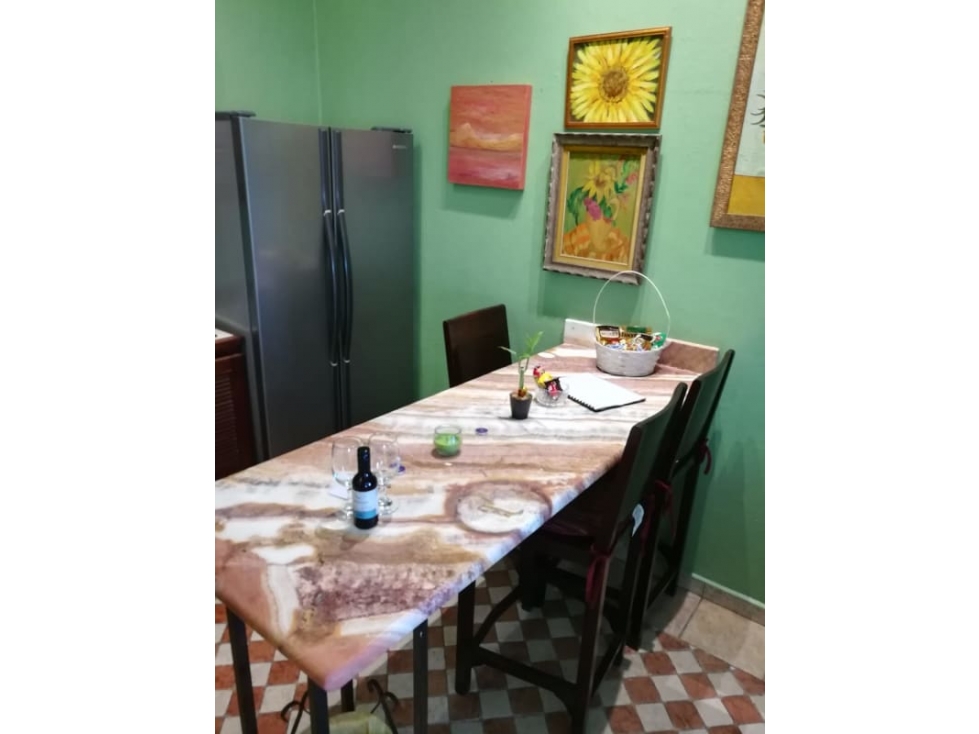 Se alquila apartamento en casco viejo $800 — foto 2