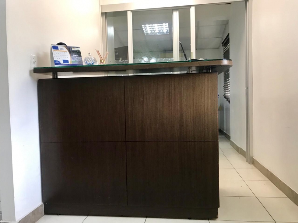 vendo o alquilo casa para uso de oficina 380K o 1900$ — foto 2