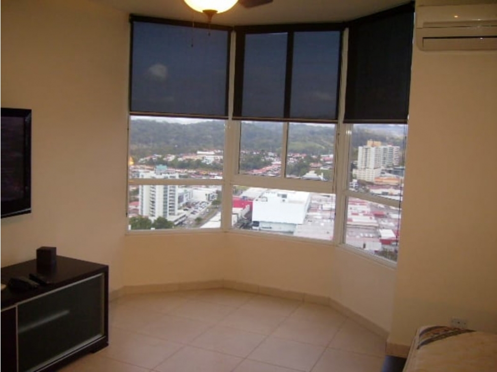 Se alquila / Vende apto en Dos Mares 2 Rec $960 — foto 2
