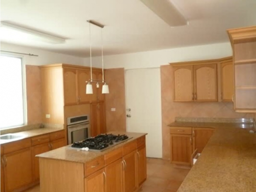 Alquilo Casa en Chame 1100$ — foto 4