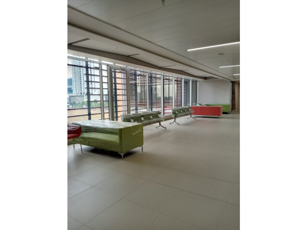 Se alquila oficina en town center 45 m2 $1400 — foto 4