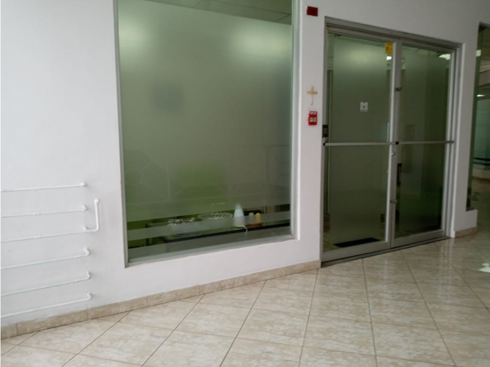 Se alquila oficina en san francisco de 130m2 $800 — foto 6