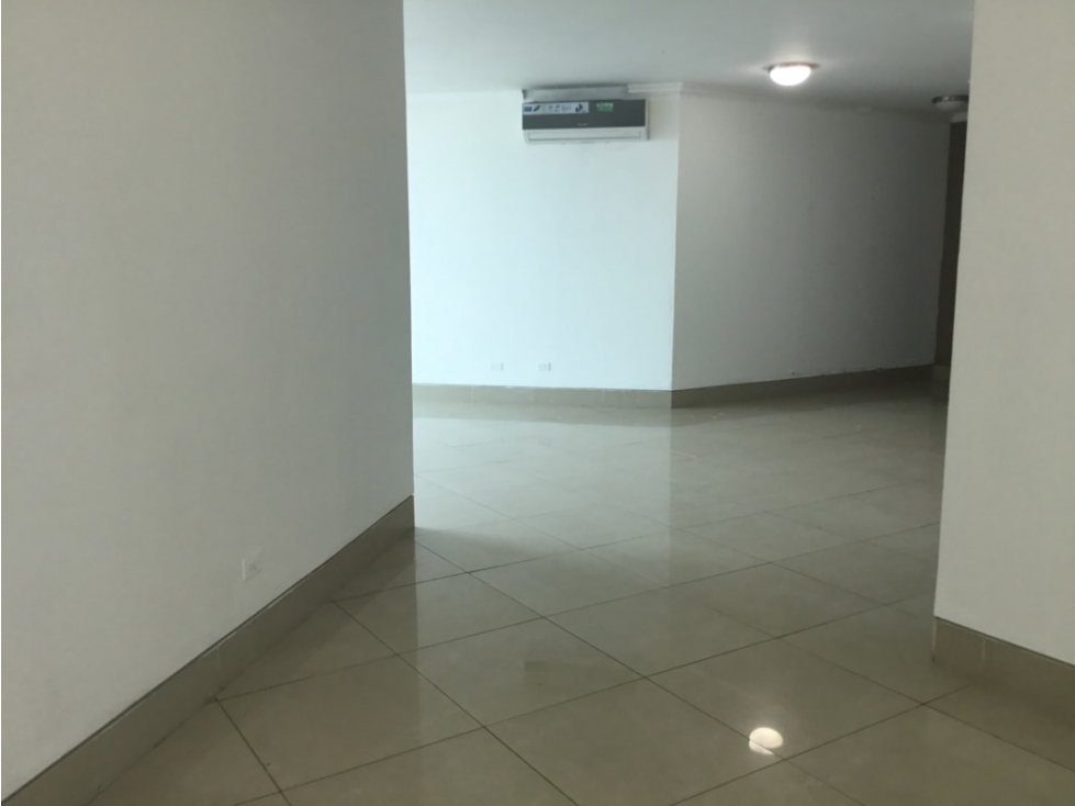 Se alquila o vende apartamento en San Francisco 3 Rec $1,500 — foto 2