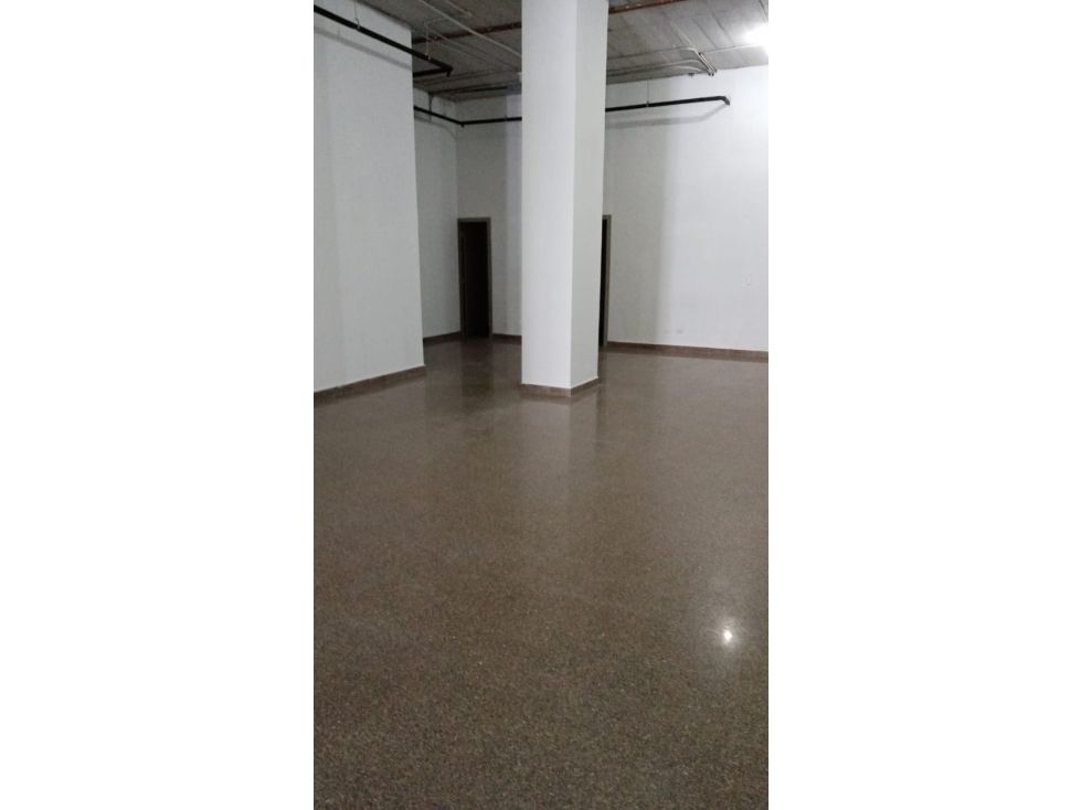 Se alquila Local Comercial en el Dorado $2000 — foto 4