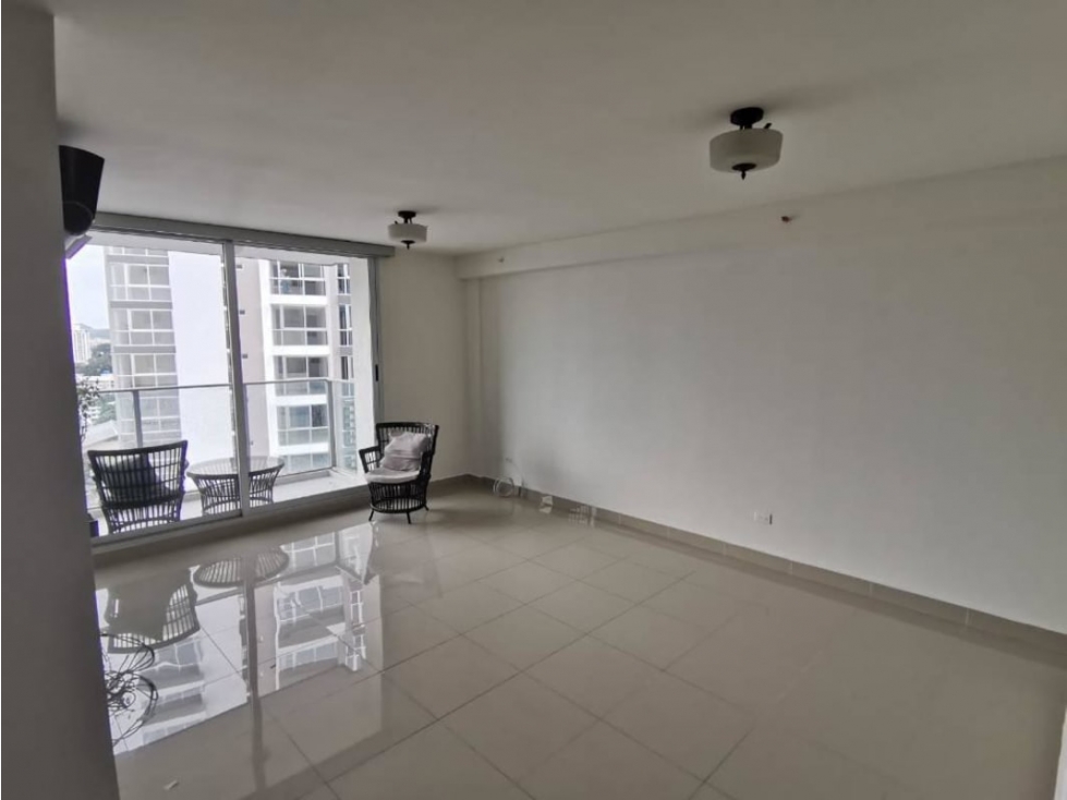 Alquilo apartamento en carrasquilla ganga