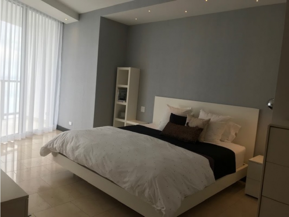 Alquilo apartamento en punta pacifica