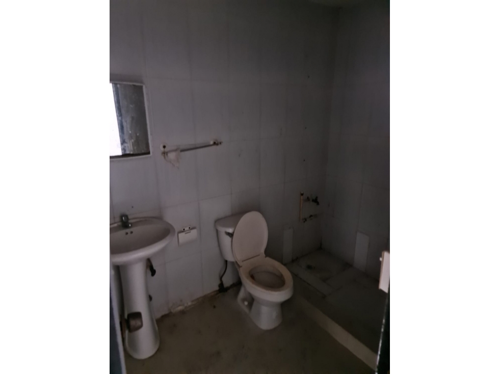 se alquila local comercial en El Cangrejo 147 Mts $1,500 — foto 4