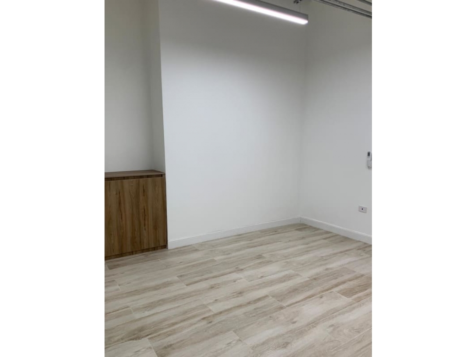 Se alquila casa Oficina en El dorado 100 Mts $1,550 — foto 4