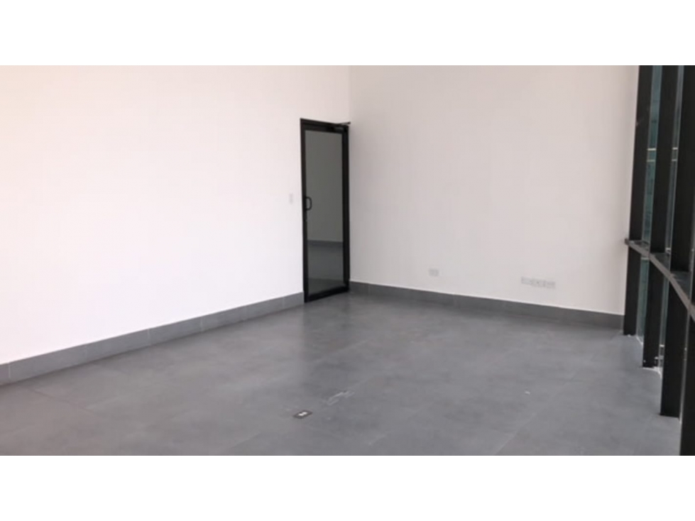 Se Alquila Oficina 288 mts Zona Bancaria Obarrio $3.500.oo — foto 6