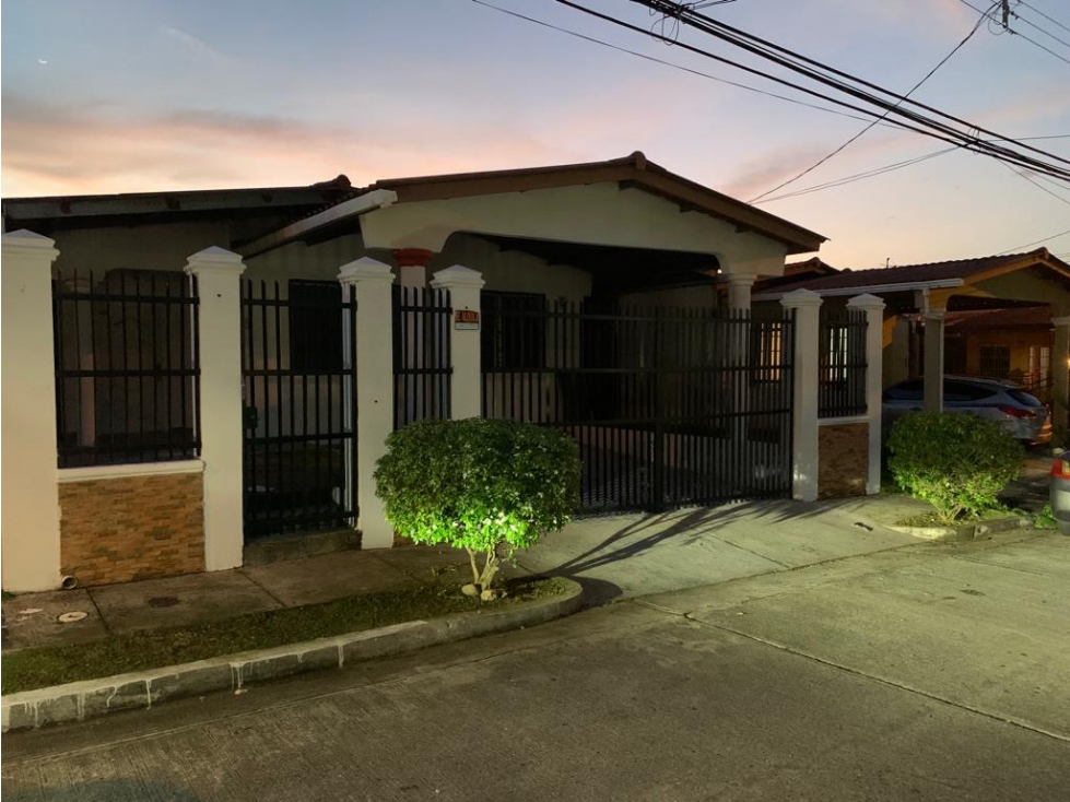 ALQUILO / ARRIENDO ACOGEDORA CASA BRISAS DEL GOLF $1000