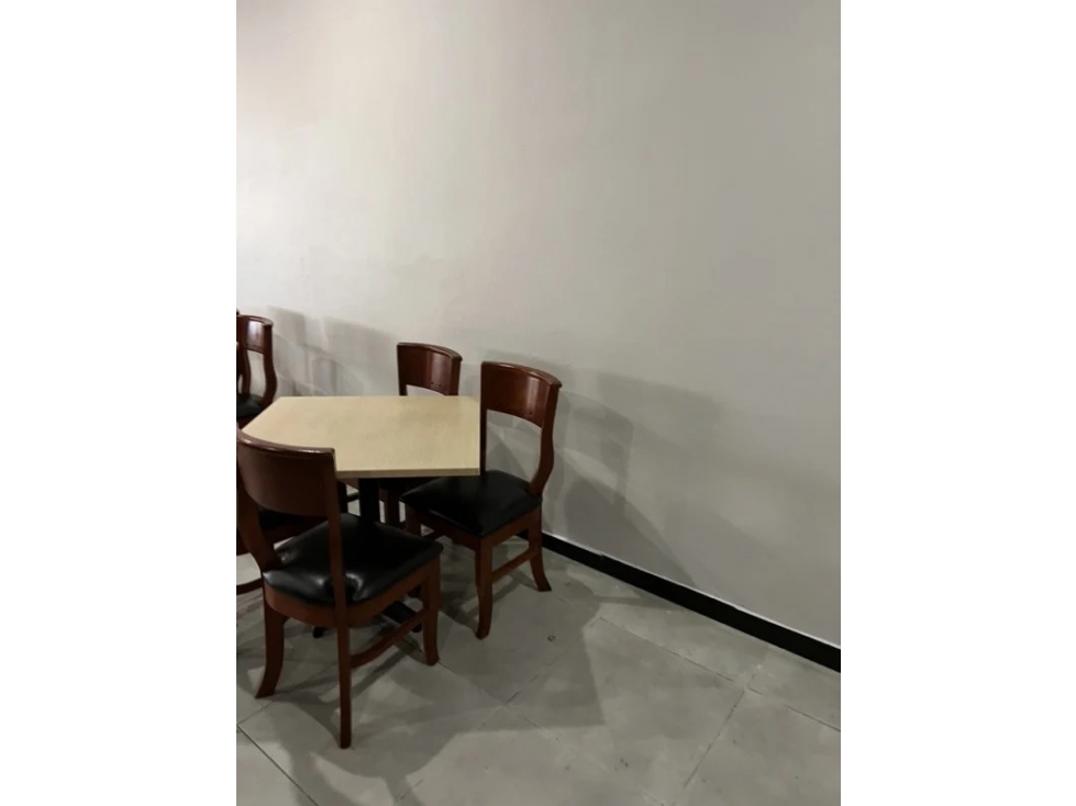 Local comercial en Costa Verde, 200mts - $4500.00. EQUIPADO - 5