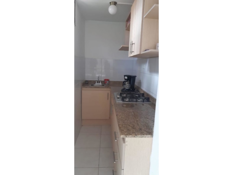 Alquilo extraordinario apartamento amoblado en cll 50 Aprovecha — foto 5