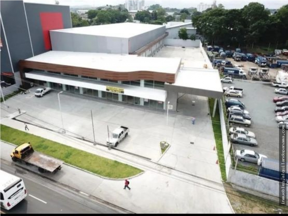 SE ALQUILA GALERA EN JUAN DIAZ 450M2 $3500 - 2