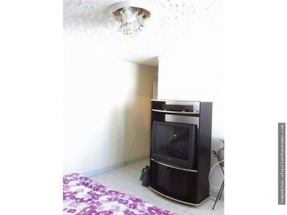 SE ALQUILA APARTAMENTO AMOBLADO 2 RECAMARAS EN CALLE 50 $1400 — foto 3