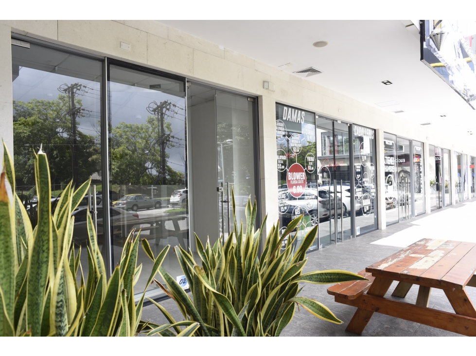 LOCAL EN EL CANGREJO PB con excelente ubicación >>266mt2<<