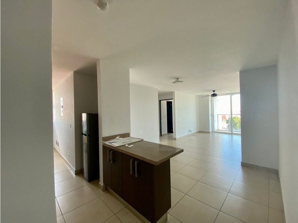 SE VENDE APARTAMENTO EN HATO PINTADO 2 REC $160,000.00