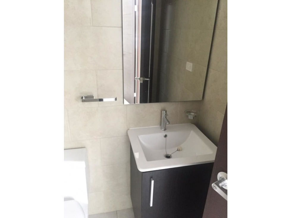 SE VENDE APARTAMENTO LINEA BLANCA EN AV. BALBOA — foto 5