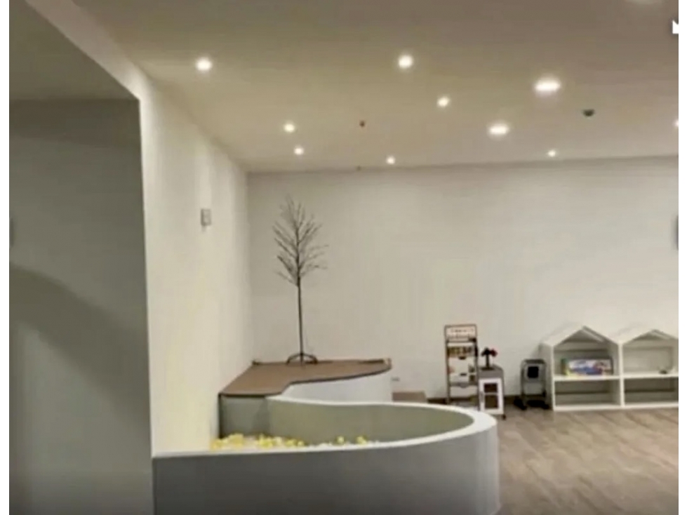 SE VENDE APARTAMENTO EN CONDADO DEL REY $135,000