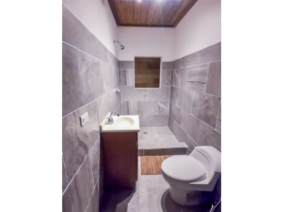 SE VENDE CASA EN ALTOS DE CERRO AZUL — foto 4