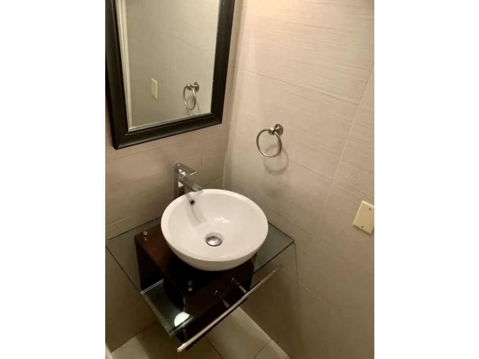 SE VENDE HERMOSA CASA EN LA ALAMEDA — foto 6
