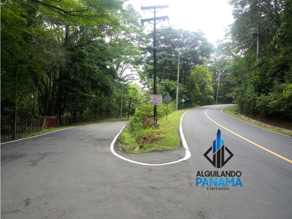 Se Vende Terreno 11 Has. en Cerro Azul USD$324,500,oo - 3