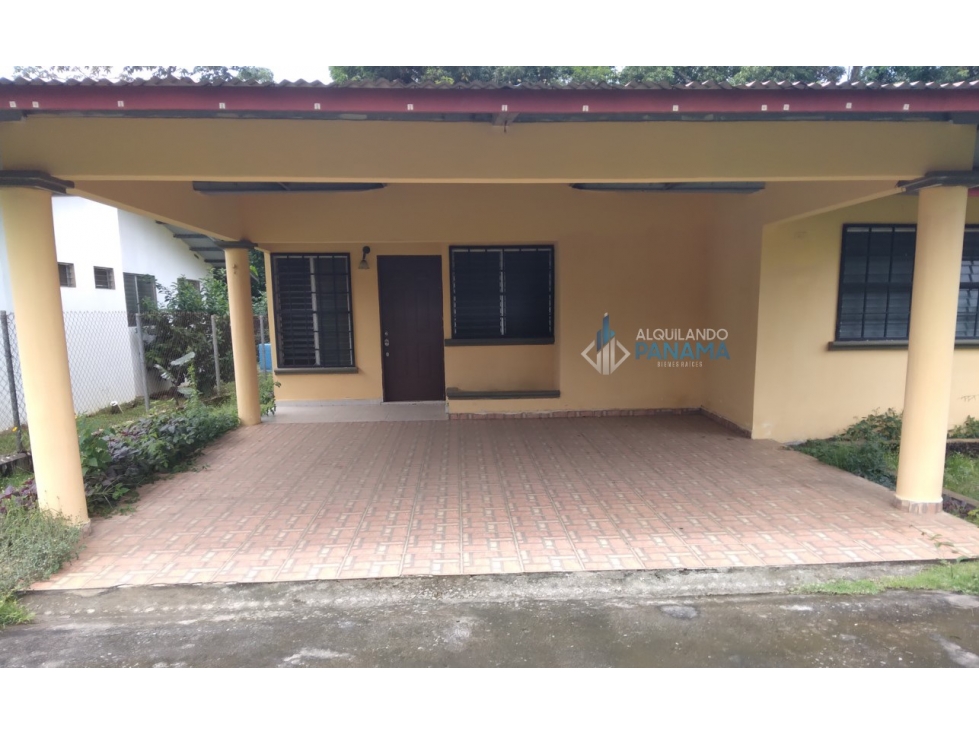 En venta residencia en Algarrobos - 1