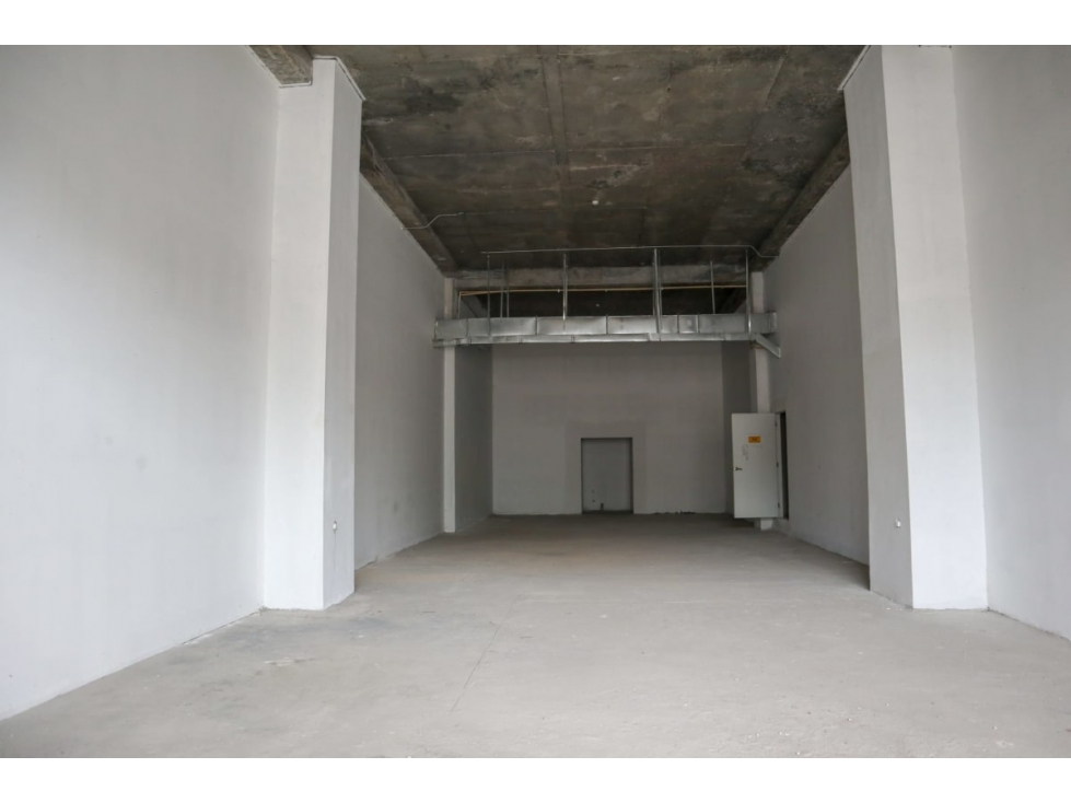 SE ALQUILA LOCAL COMERCIAL PLANTA BAJA EL DORADO JG