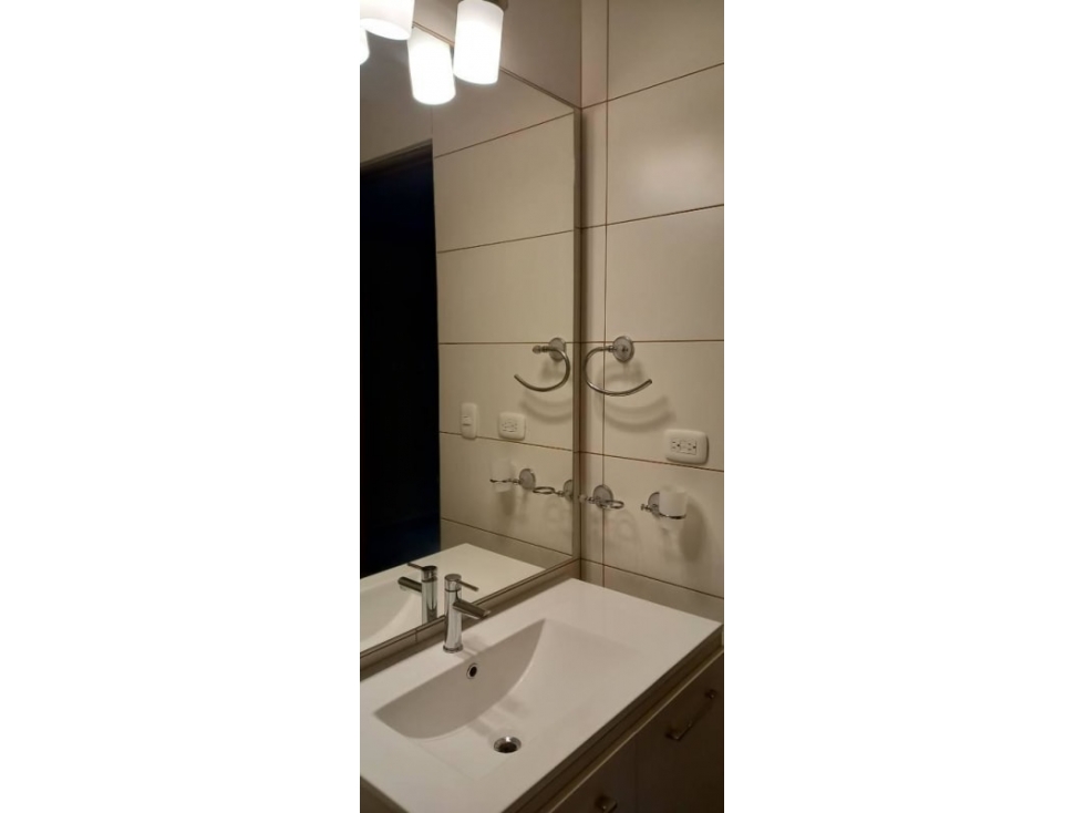 LINDO APARTAMENTO EN LAS ACASIAS $675 — foto 2