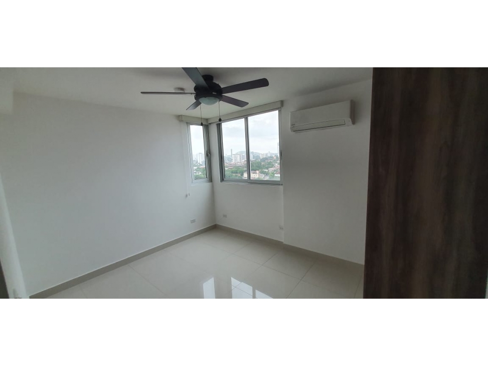 SE VENDE APARTAMENTO EN CARRASQUILLA — foto 4