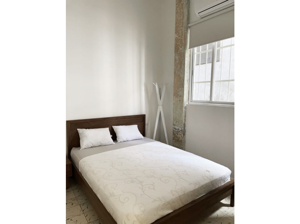 ALQUILER DE HERMOSO APARTAMENTO EN SANTA ANA $1,000.00