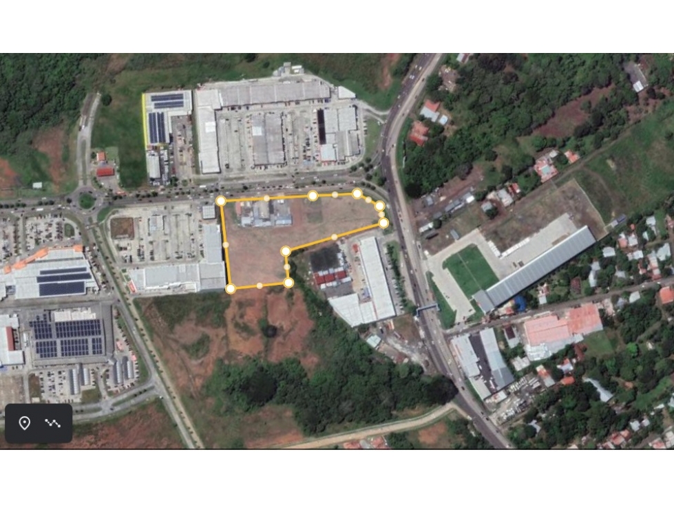 SE ALQUILA TERRENO EN COSTA VERDE >>VIA PRINCIPAL<< - 1